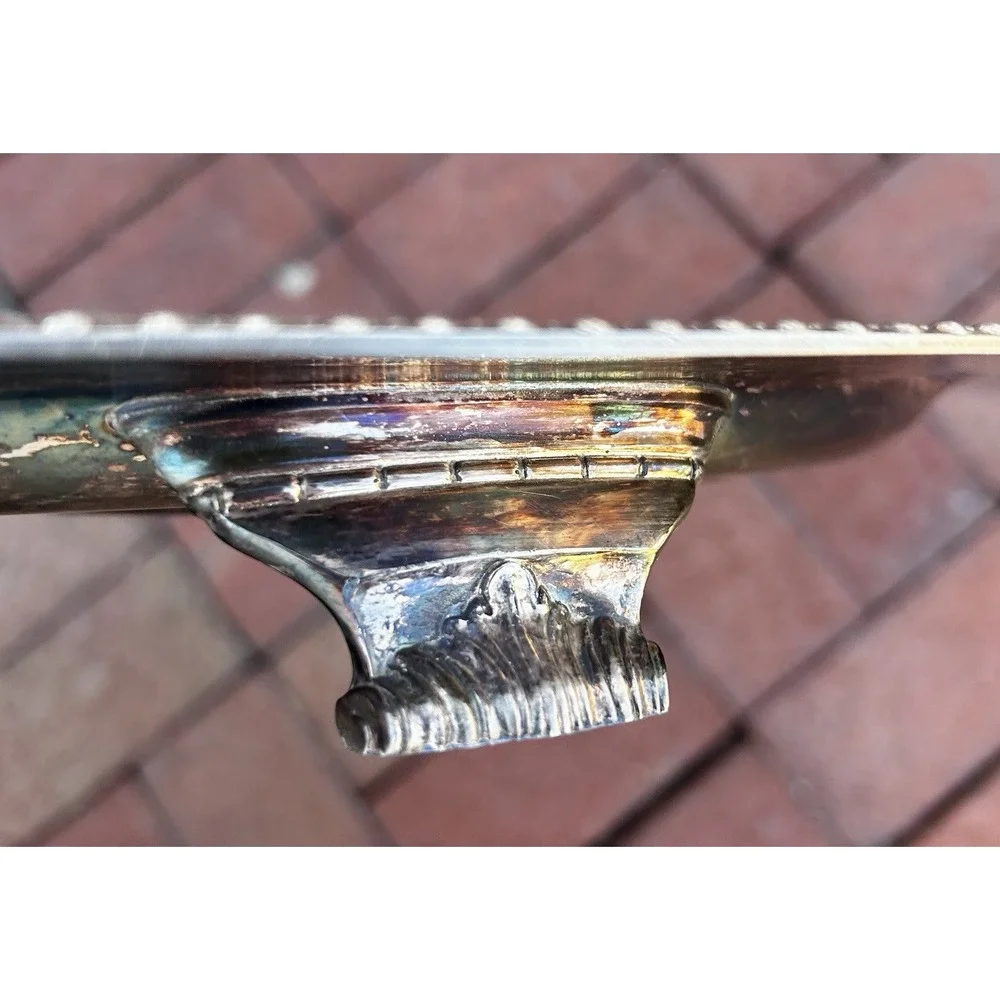Vintage Oneida Silver Plated 21in X 14in Footed Serving Platter. Beautiful Tray